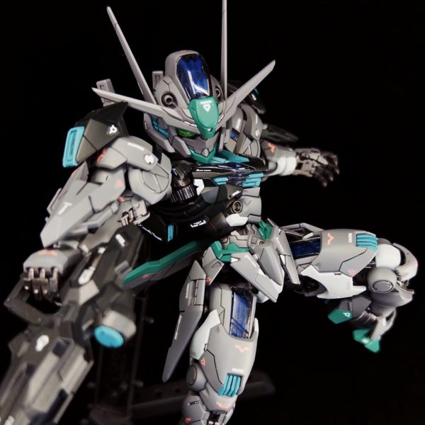 ガンダムエアリアル　夜間迷彩仕様