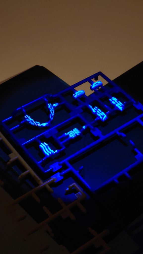 9月に作った時はパーメットスコア6のシェルユニットに手を付けていなかったのですが、やはりこっちだろう！ということで蛍光塗料を使用してスコア6仕様にしました。