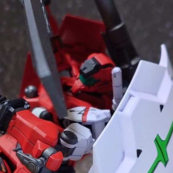 HG 1/144 軽キャノン“レッドナイト”