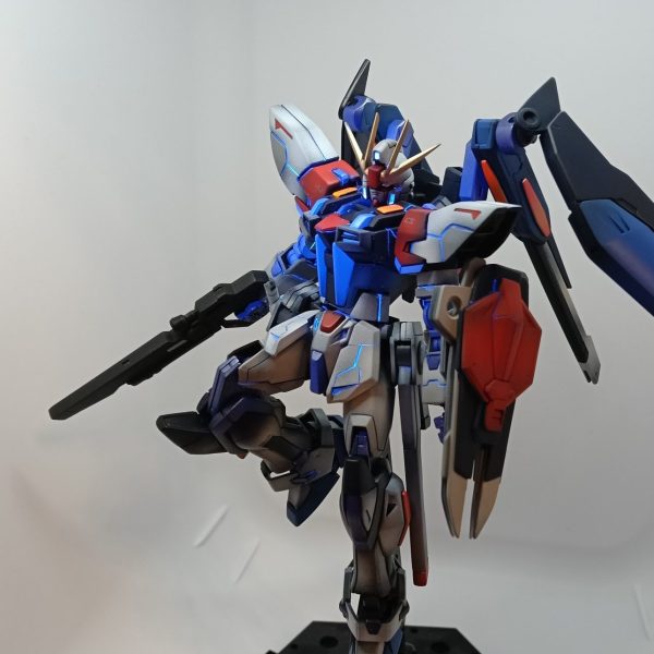 HGスタービルドストライクガンダム フリーダムシルエット(HGBF スタービルドストライクガンダム プラフスキーウイング)