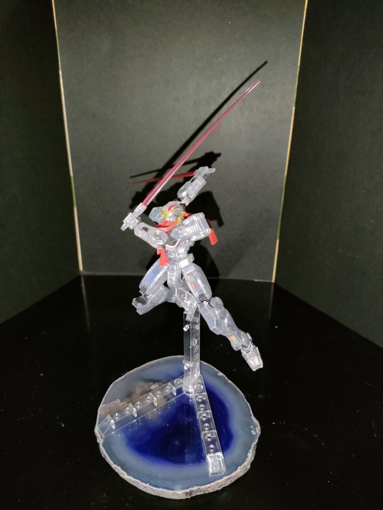 太ももにホロシールしてます(zaku-kao5)