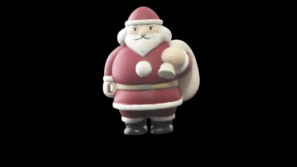 今回一番力入れたGフレームオマケのサンタさん。筆塗り全塗装!!( 何気に初筆塗り全塗装です😅)筆塗跡が目立ちまくりですが、シタデルカラーの隠蔽力凄い！(zaku-kao2)