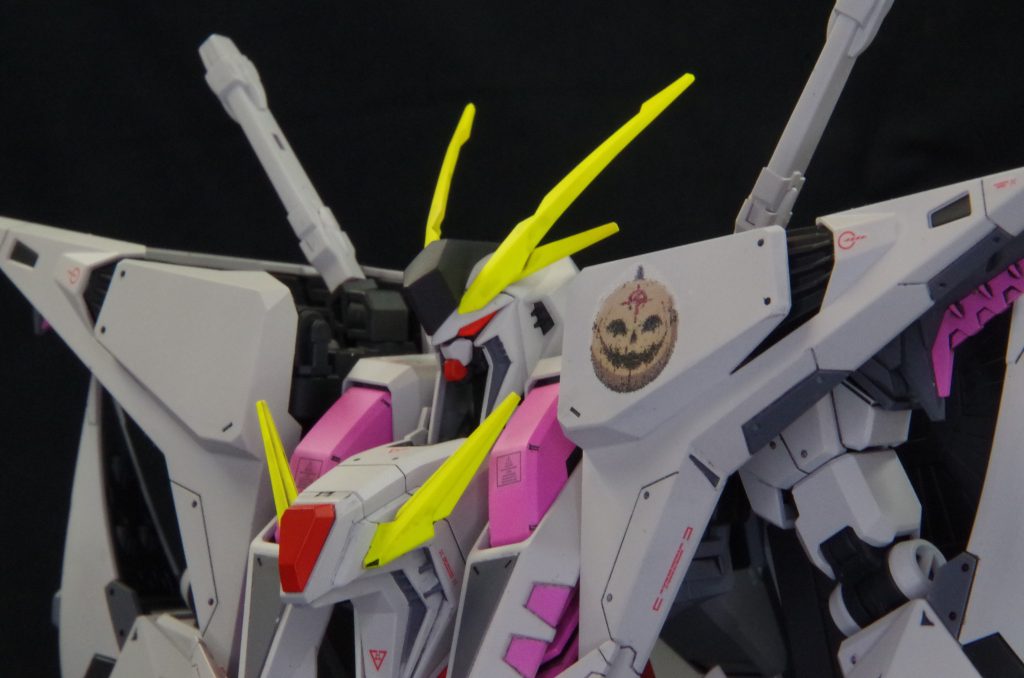 連邦に反省を促すガンダム