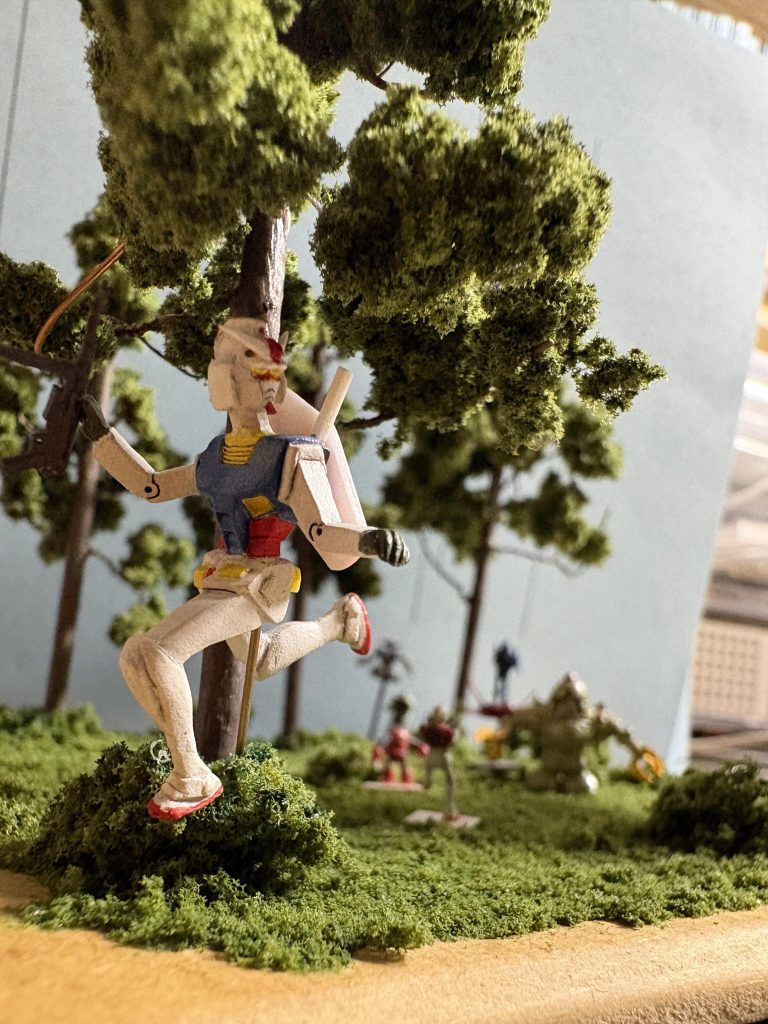 では、アタシの今年最後のウルトラ超本気、よくもまぁ思いついたな作品!出る‼️皆さん背もたれにもたれるか、何かしっかりしたものに掴まって閲覧願います。出来の良さにビックリして倒れたり寝込んでも責任は取れません(zaku-kao8)WAKUWAKUさせてよ〜DOKIDOKIさせてよ〜