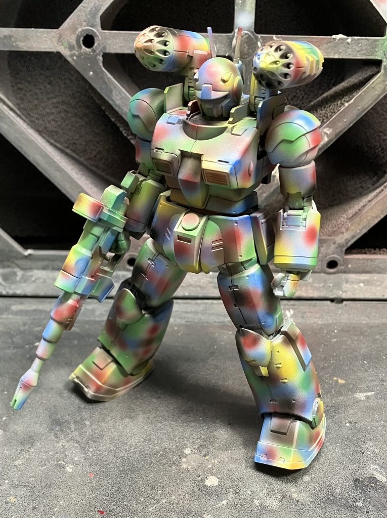 赤の下地をカラフルにしておけばいい感じに色味に変化が出るかと思っていたのですが…最初にどこまでやるかちゃんと考えて、練習しないとなと思いました😅