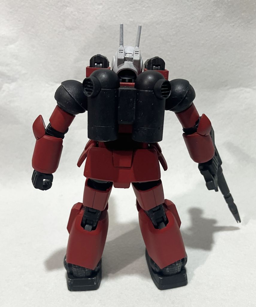 背面。バックパックの擦れてそうなところとか、関節部が僅かに銀になっているのがわかるでしょうか。