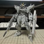 全身に筋彫りやプラ板でディテールアップをし、ライフルをミキシングしたものを持たせ[…]