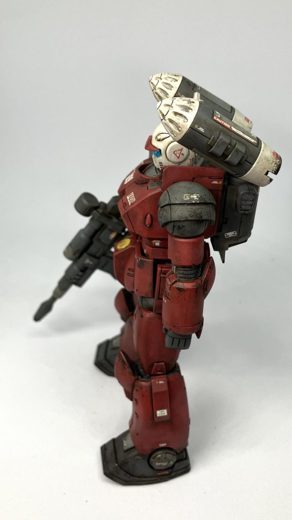 基本色の塗装を始めてからハイライトをいれたいとか、ウェザリングしたいとか思い始めて、思いつくままやったので下地の塗装をあまり活かせませんでした😓