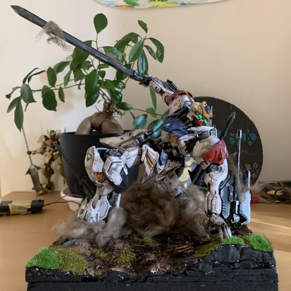 MGガンダムバルバトスルプス　ジオラマ