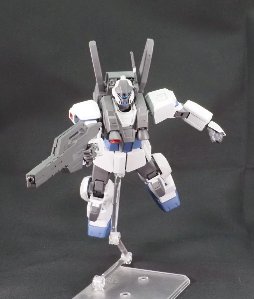 劇中のポーズその1