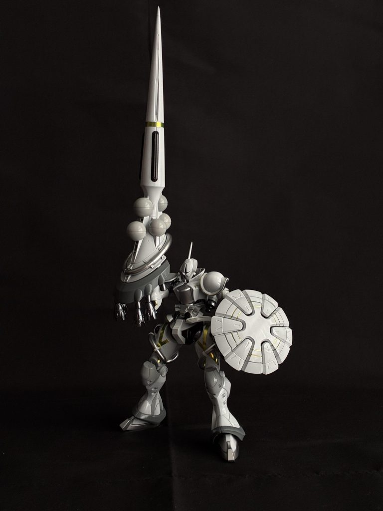 最後は全身が映るショットで締めます。このポーズにすると、軽くMGを超える高さと存在感があります。ご観覧ありがとうございました！