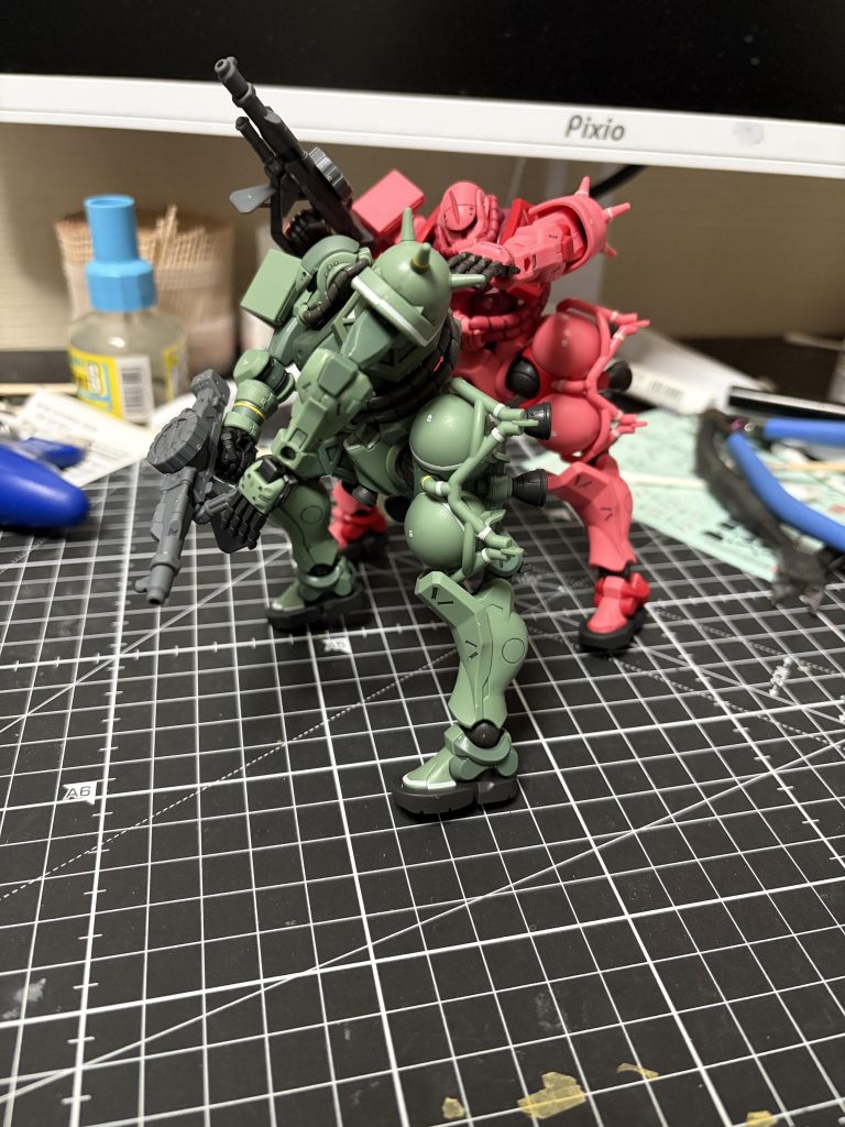 ザク（GQ）–2枚目/制作者：BERLIOZ