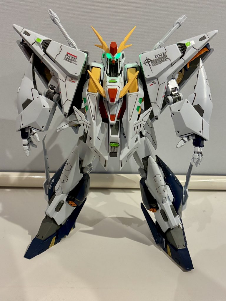 部分塗装は緑と青ベースにしました。前面は緑で、背面は青で。