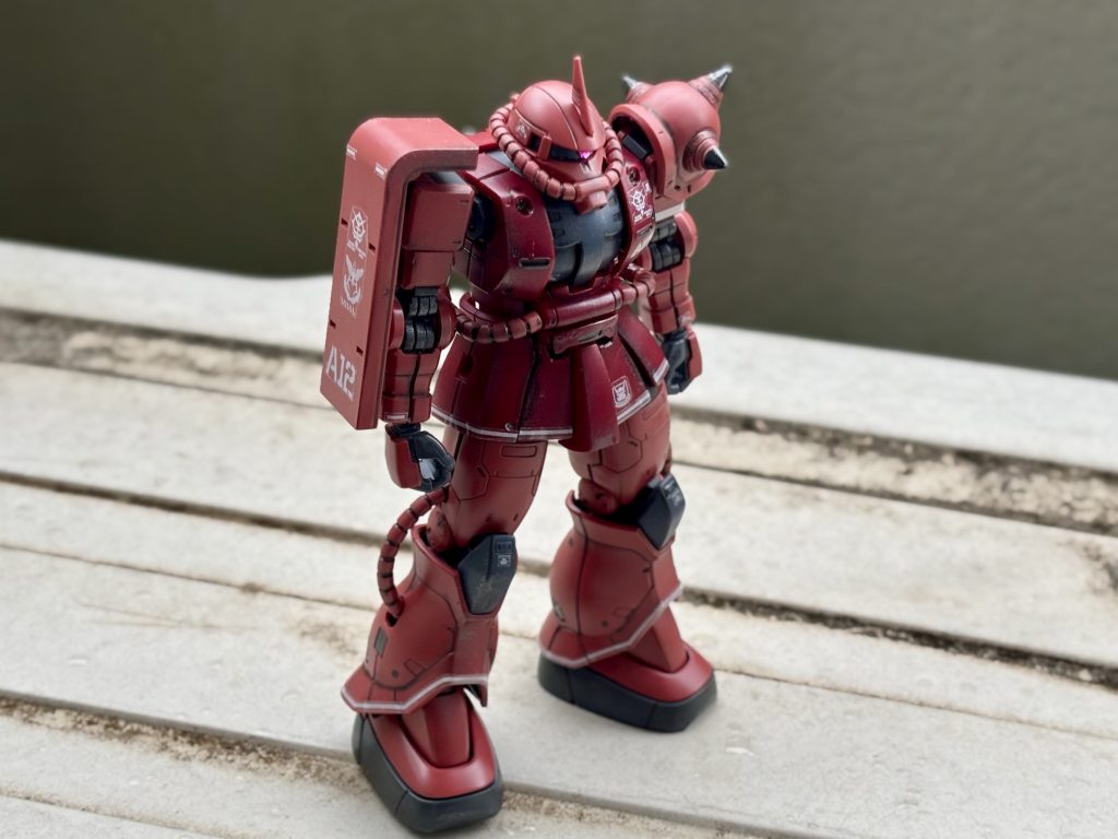 HG 1/144 シャア専用ザクII 赤い彗星Ver.–4枚目/制作者：mal__tese