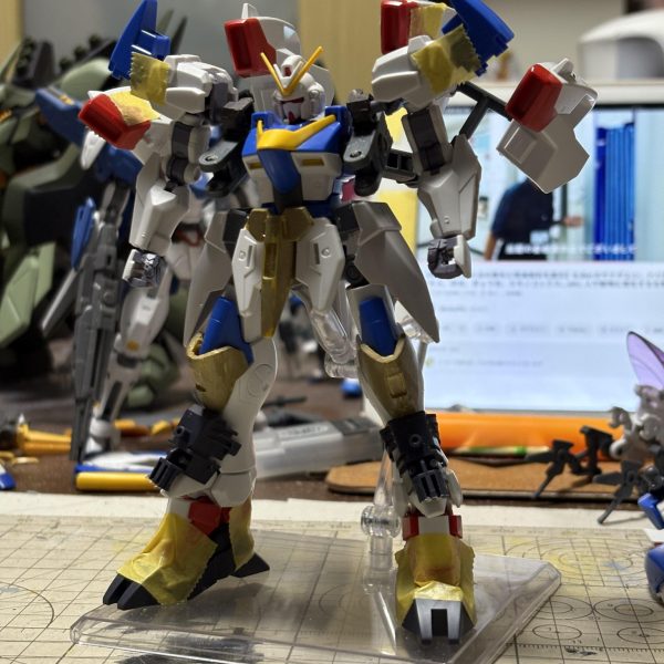 hguc V2アサルトバスターをベースにゲンガオゾっぽいのを作製中です。あとは武器作って塗装するだけの状態です！（3枚目）