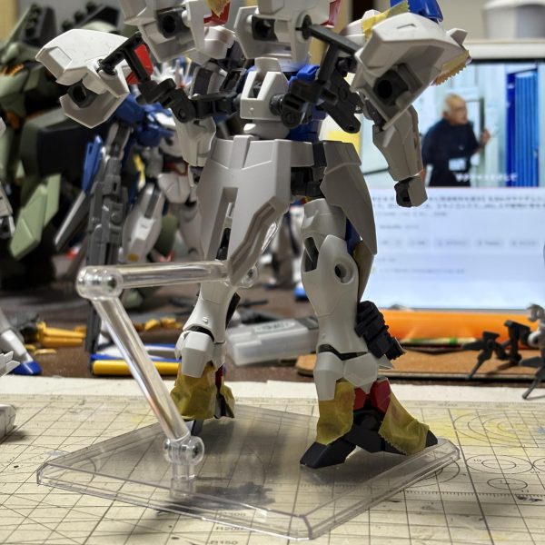hguc V2アサルトバスターをベースにゲンガオゾっぽいのを作製中です。あとは武器作って塗装するだけの状態です！（4枚目）