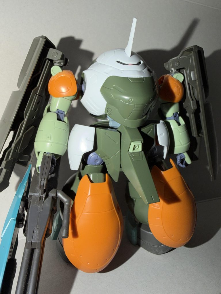 主な改造ポイントは 腕脚ランドマンロディのものに変更肩にディランザソルのシールド装備足も安定感のありそうなディランザの足に変更肩や膝にモンキークラブロディのパーツを追加