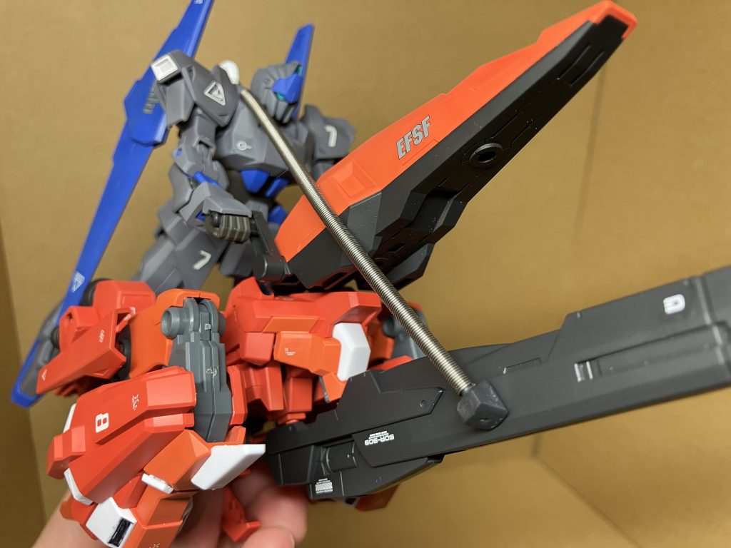 動力パイプで百式からエネルギー供給されると、高出力キャノンになる妄想です。