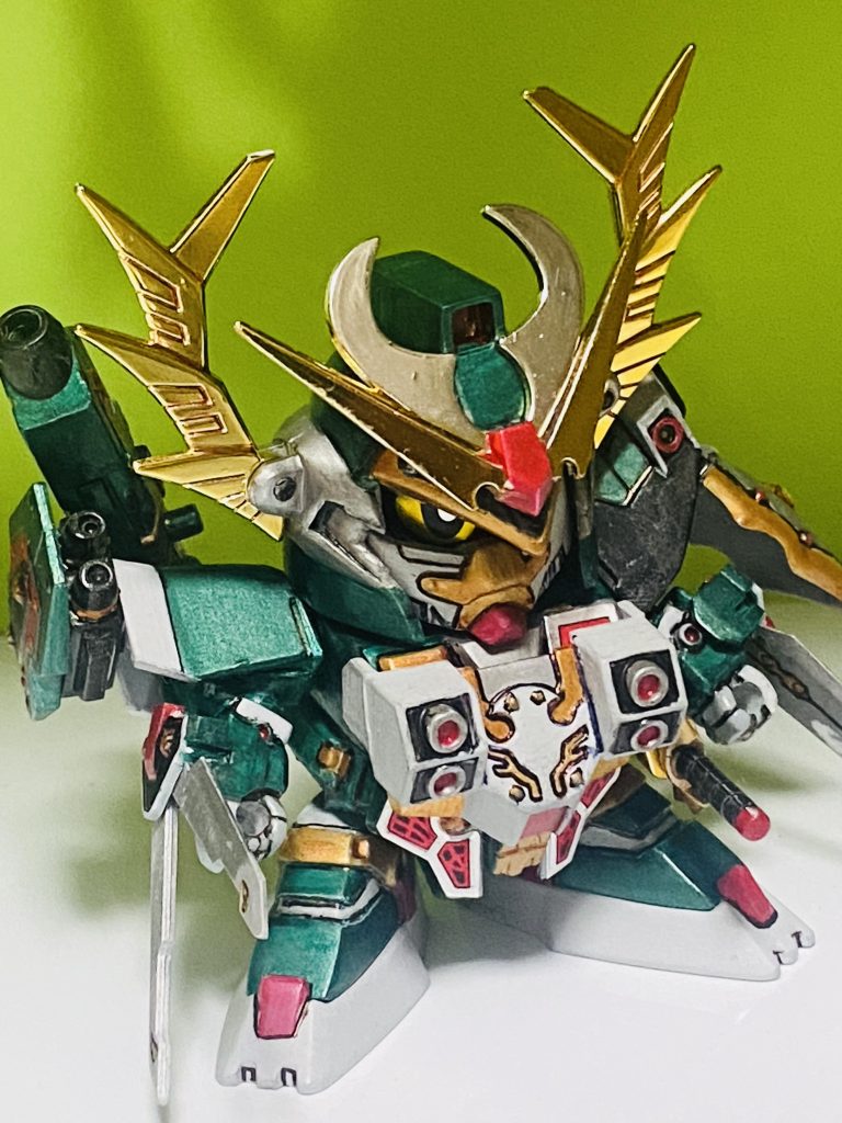 「強化形態」全武装なだけあって、装備がイカついです！