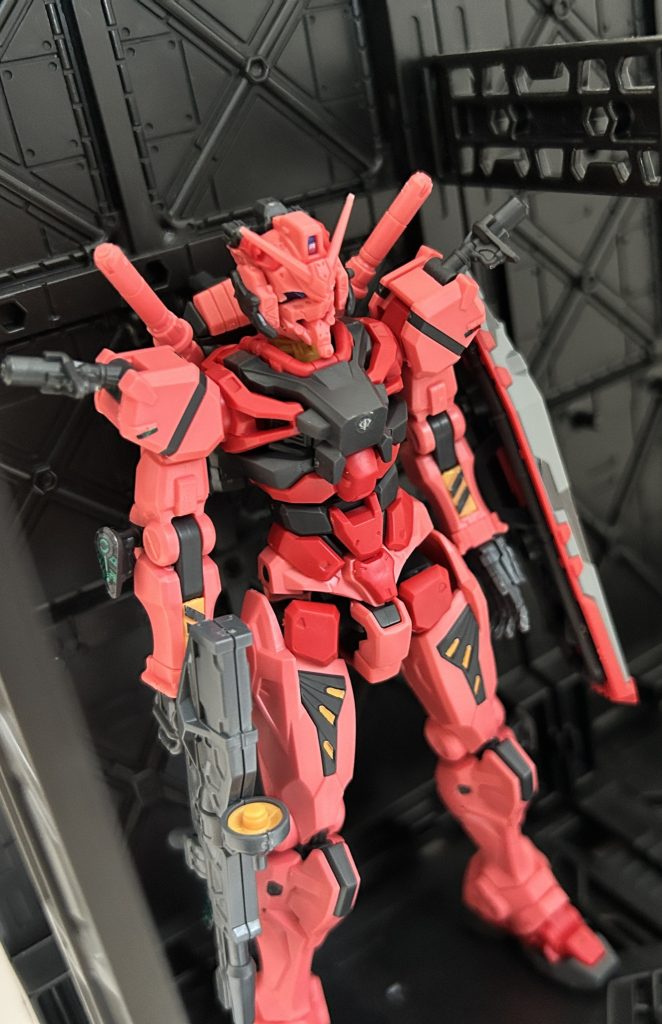 今年作ったものたちパート1赤いガンダム