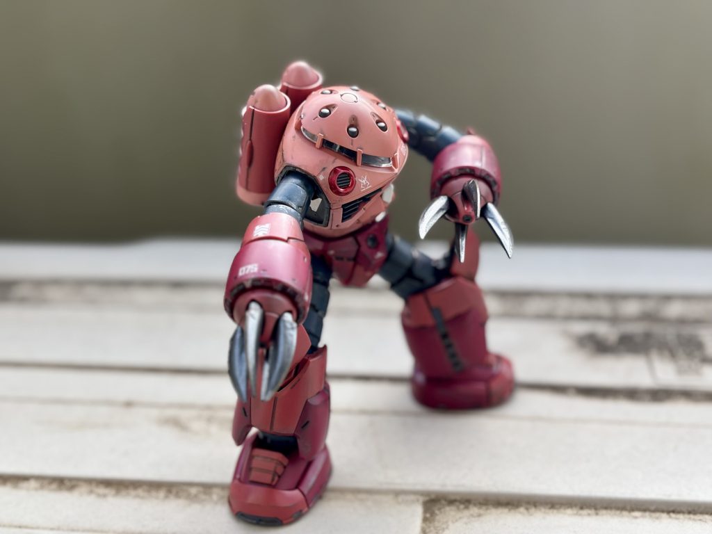 爪は4本爪にしました。