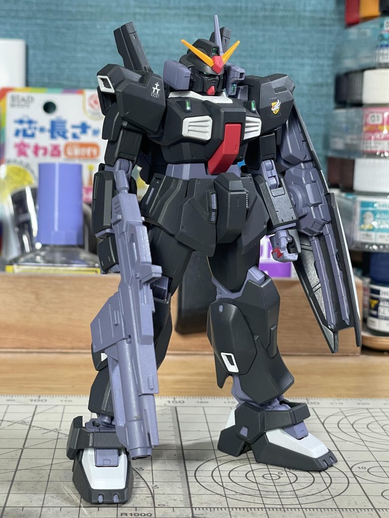 AOZ版バーザムとミキシングする予定で用意したMk-Ⅱでしたが、不採用となりブラックヘアーズカラーに水性ホビーカラー筆塗りで仕上げました。