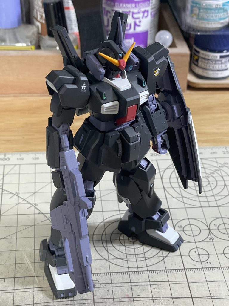 ガンダムMk-Ⅱ(ブラックヘアーズ仕様)–2枚目/制作者：カルポーネ・マス