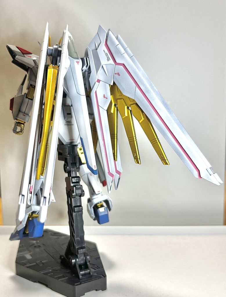 バックパックのプラウドディフェンダーはマスキング地獄でしたが、頑張って良かったです。