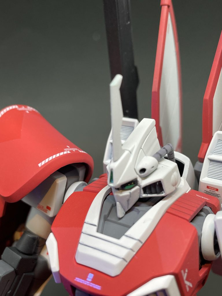 アムロが乗るならガンダム顔！Ζフェイスに加工しました。びこーんシステム搭載