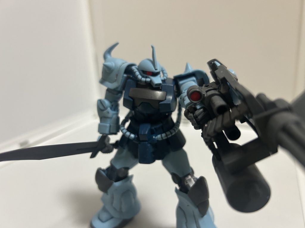 実はですね。08小隊は一番好きな作品でしてね…。陸戦も好きなんですけど敵機体ではグフカスタムが一番だったり。なんだかんだ言って愛されてる機体だと思います