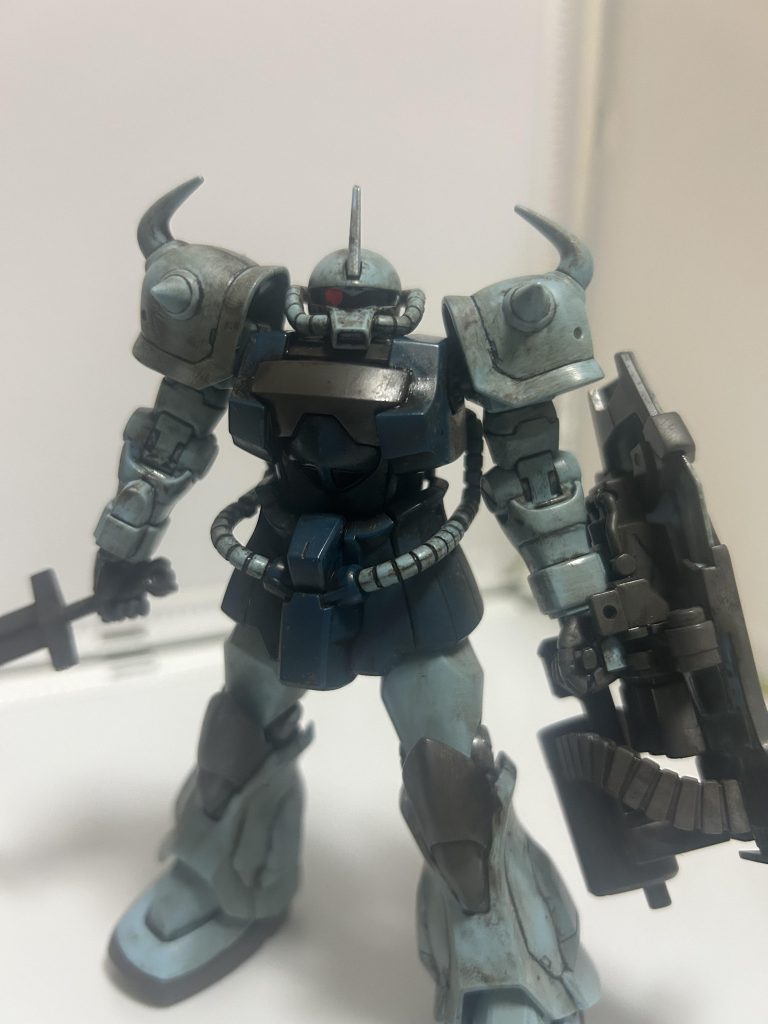 徐々に汚し中…。お世話になってますダークブラウン。実はこれ間違ってまして、先にチッピングをしちゃってます…。その為ウェザリングを上にやってその後にチッピング等をやろうと…。