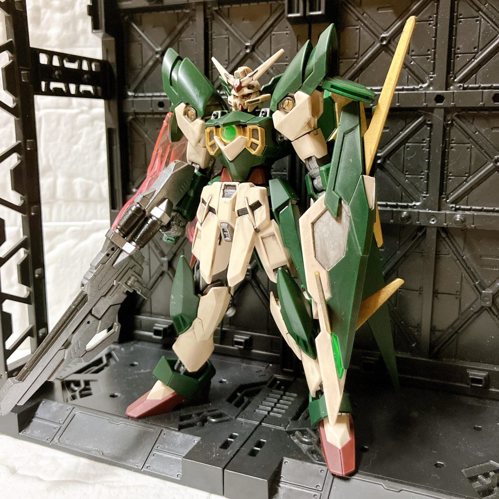 全体的に色のトーンを下げただけですベージュのとこは成型色仕上げ