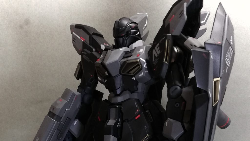 このカラーリング、個人的にも非常に気に入っており、シナンジュの「強者感」がより感じられる仕上がりになったんじゃないかとなと思っています。