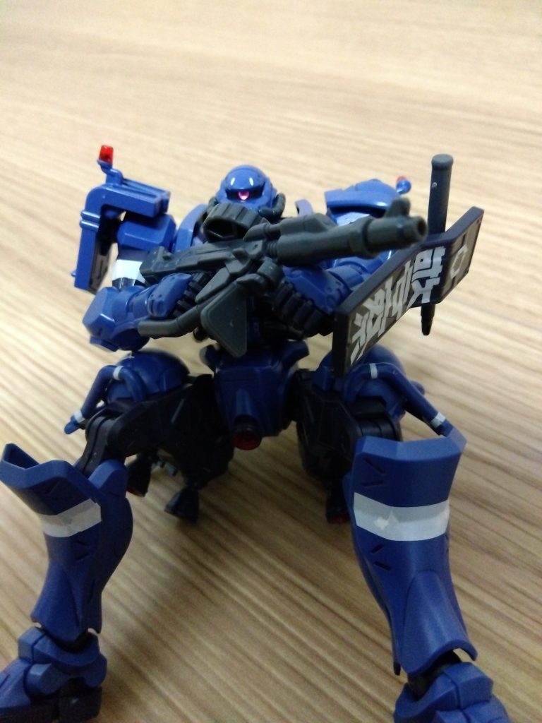 軍警ザク–4枚目/制作者：@toyo06r