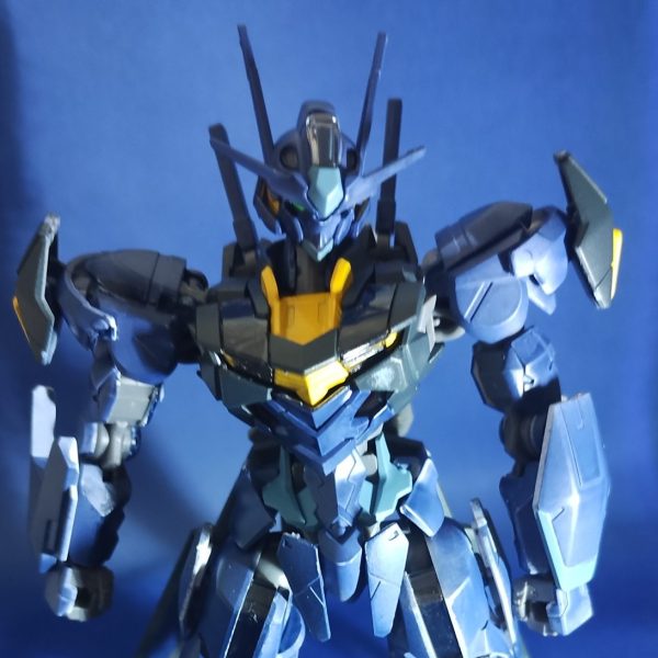 ガンダムエアリアル(ティターンズカラー)