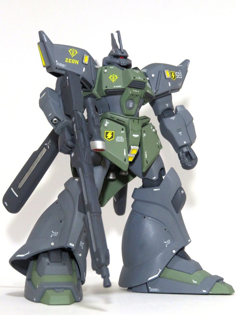 HGUC 量産型ゲルググJゲルググと言えばやっぱりこの色！というとで、ゲルググ・イェーガーを筆塗り全塗装で量産型カラーに仕上げました。