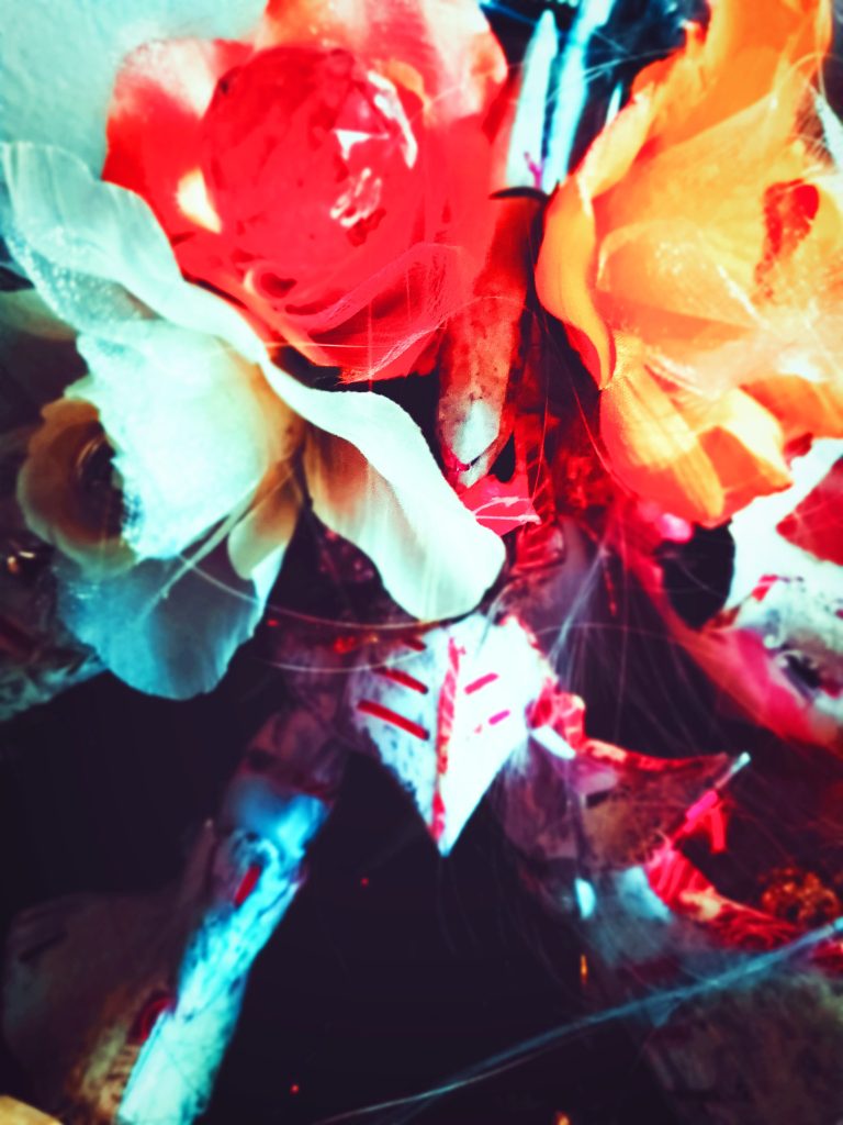 キュベレイ:キャンディローズアストナージ渾身の改修機体コレは、どっかで出したかったですが、中々ストーリーに合わなくて出せなかったシーン