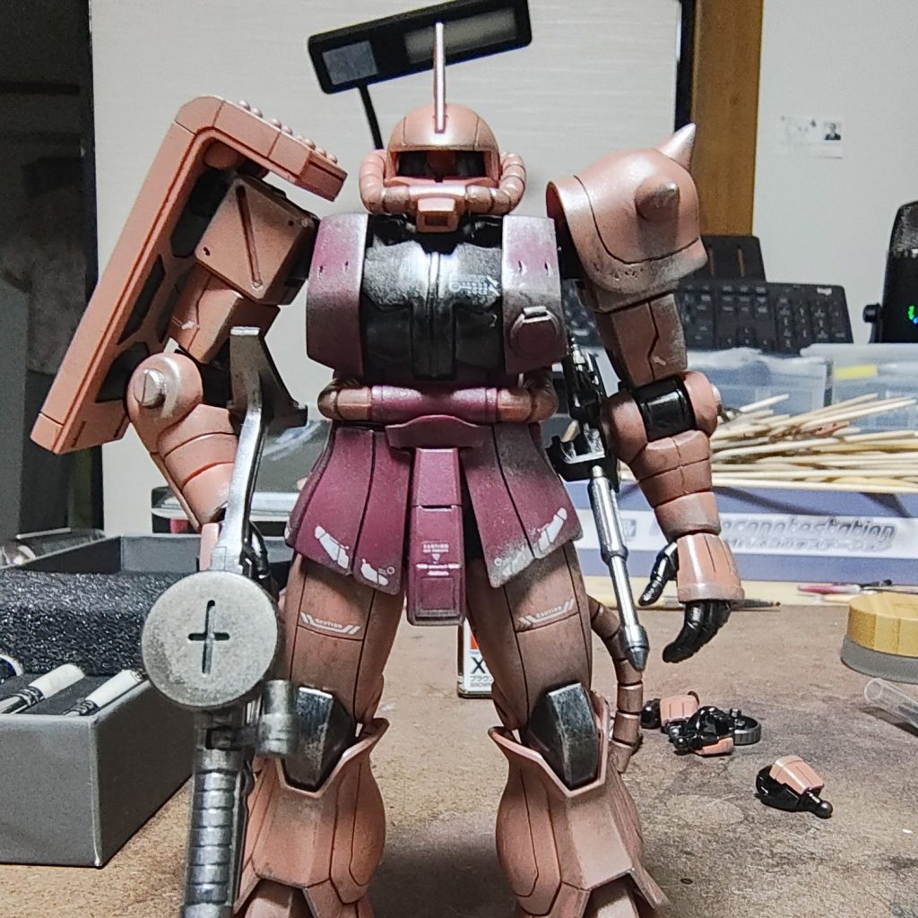 HGUC 1/144 シャア専用ザクII