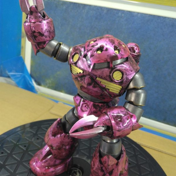 ラップ塗装ピンクズゴック完成　戦隊完成まであと一体