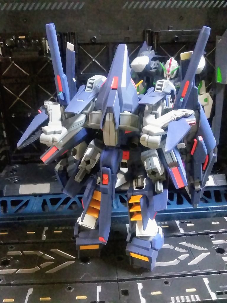 正直に申し上げます 😌｢UP主｣にはもう《《《なにがナンダカ解りません❓❓❓》》》説明書の通りに組み立てたのがコノ状態 🙄  よって！キットレビューが成立しない 😭💦💦