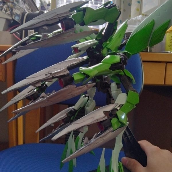 モビルアーマーハラエル(もどき)