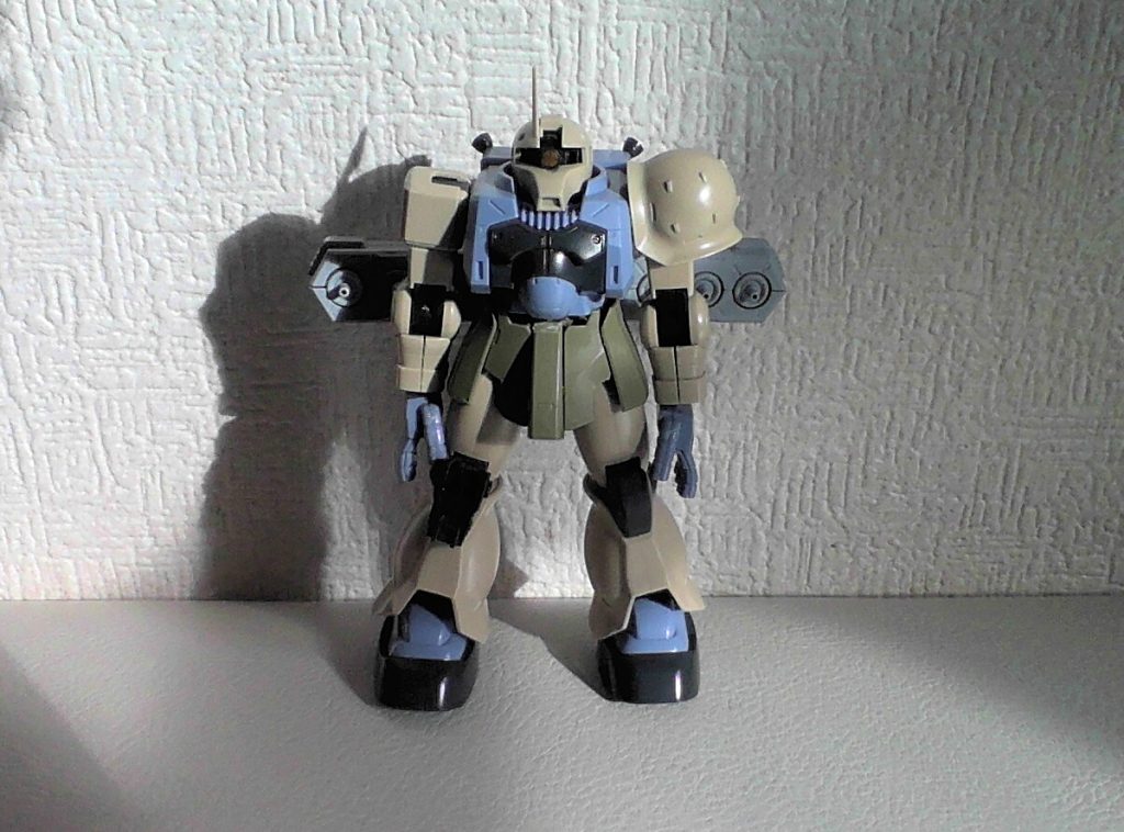 作品名：大方まとまってきたザクスナさん<p>サイコミュ兵装モリモリを目指しました….なんとかバランスは良くなりました(zaku-kao4)</p>
