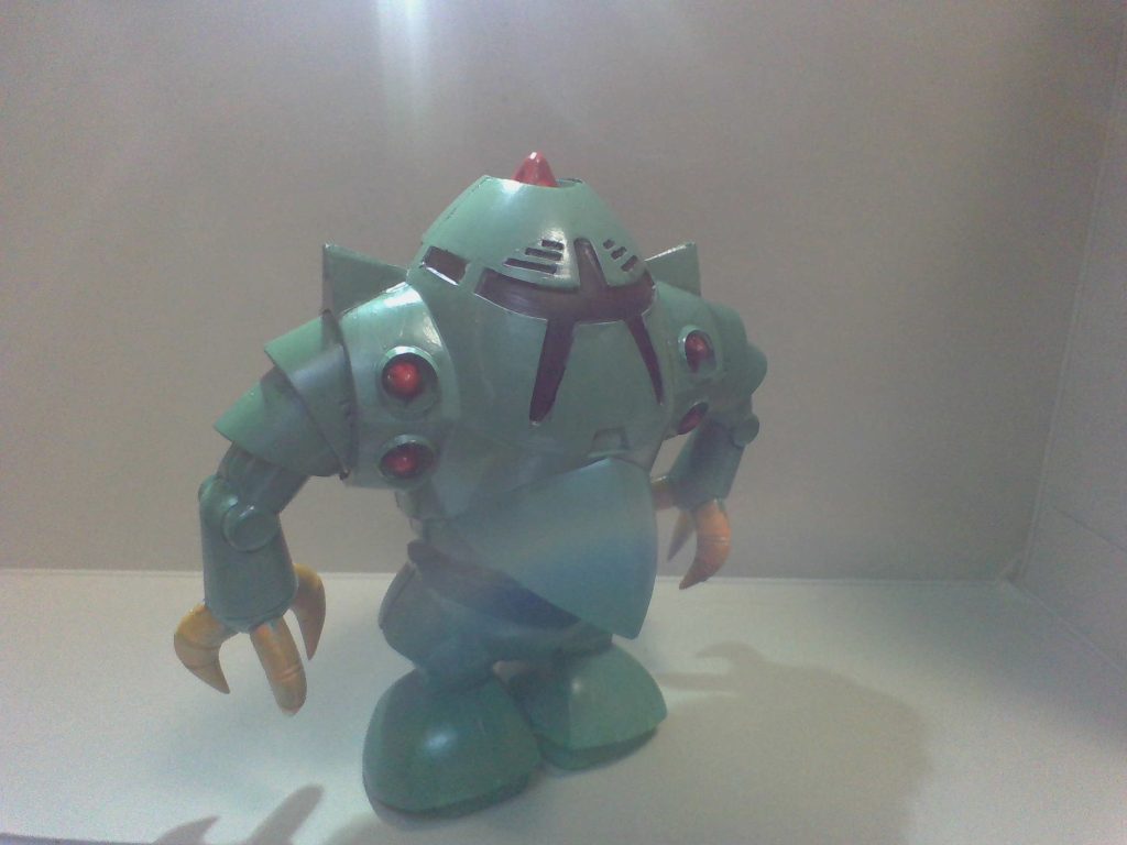 背面見るまでもない前後対象