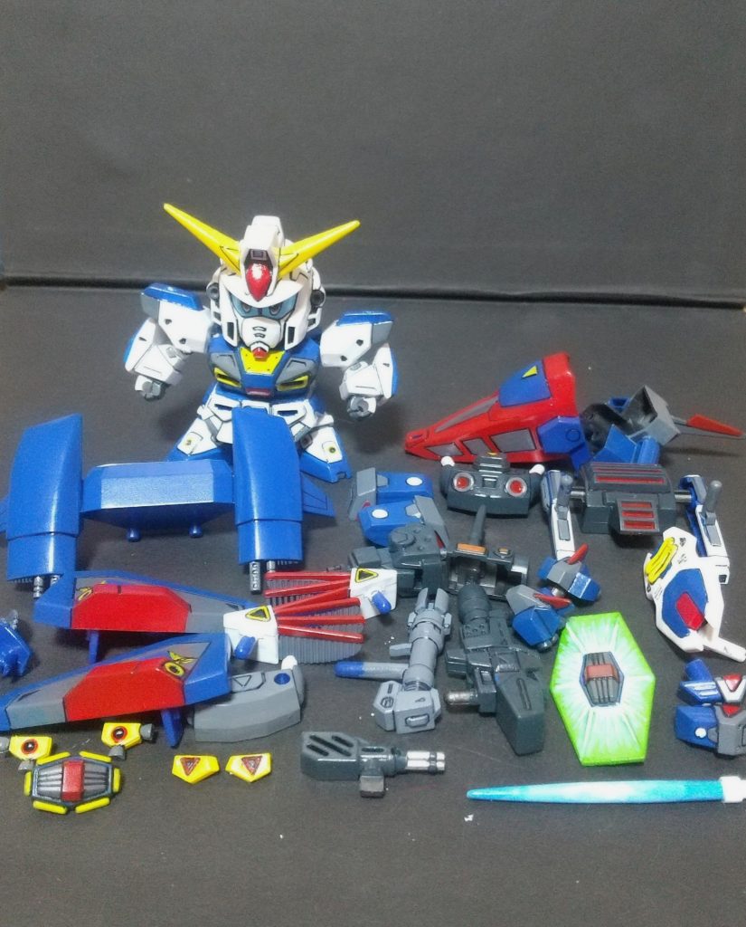 パーツ数が多いのは良いんだけど、豆粒みたいなパーツがあって何回か無くしかけました。ちゃんと揃ってるよな…? 以上です。ありがとうございました