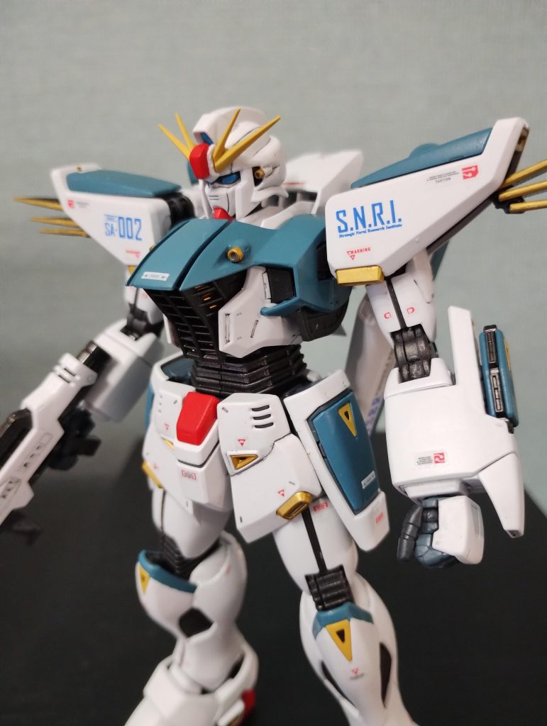 こちらは劇場版バージョンのヘッドパーツ。やはりしっくりきます。