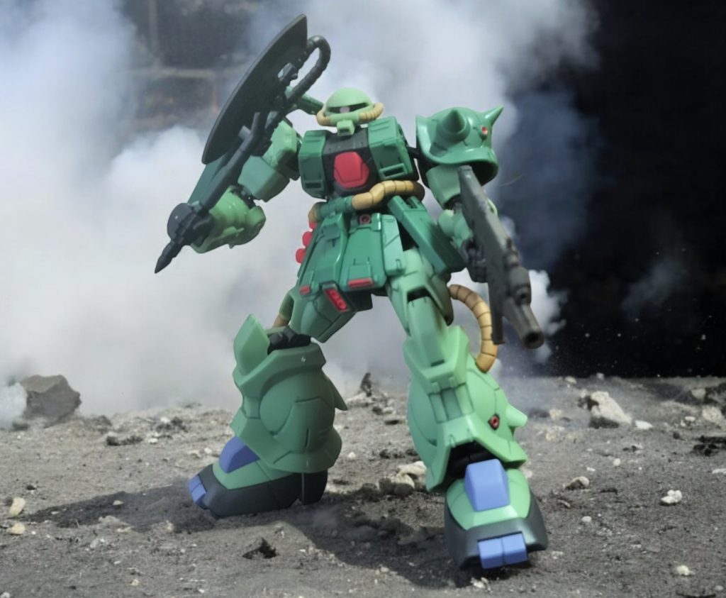 フル装備で！ザクなのに銃がゴツい(zaku-kao2)