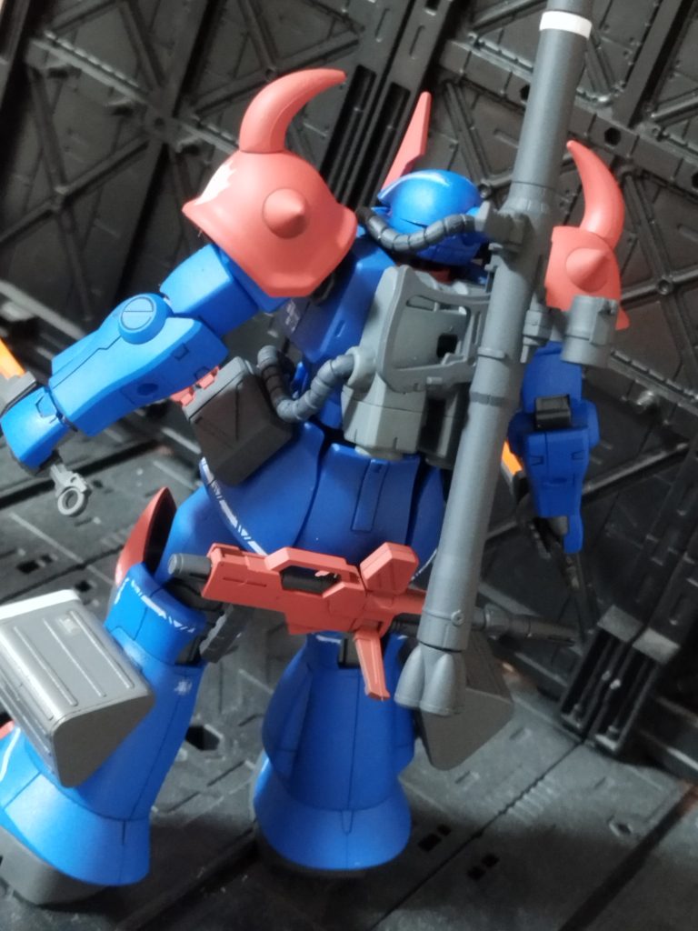 バックショット。遠近の武器を充実させてます。ネオジム磁石で引っ付けてます。