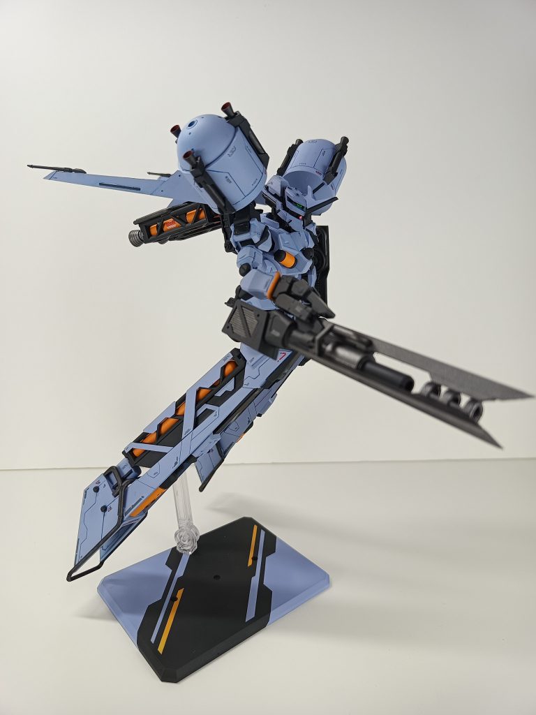 全体の反対側軽キャノンをベースにしている為本来のドラッツェよりは角張ってる印象にしています。