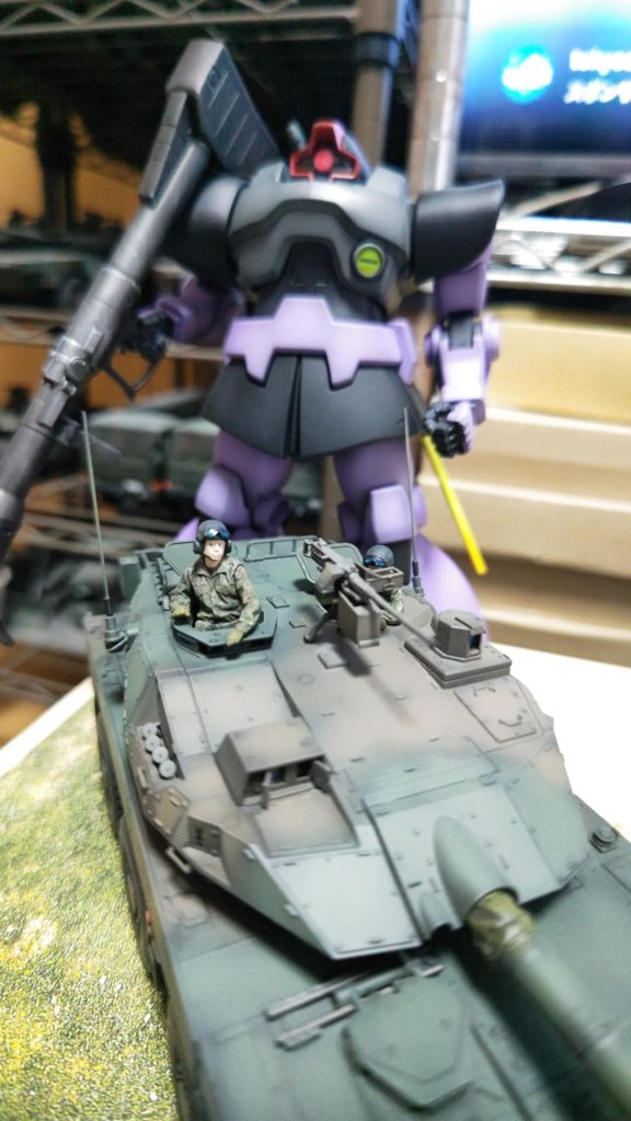 作品名：ドムと一緒に写せば💦<p>ドムを利用した後方活動💦</p>
