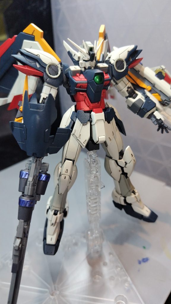 ウイングガンダム　アーリータイプ（サンダーボルトカラー）